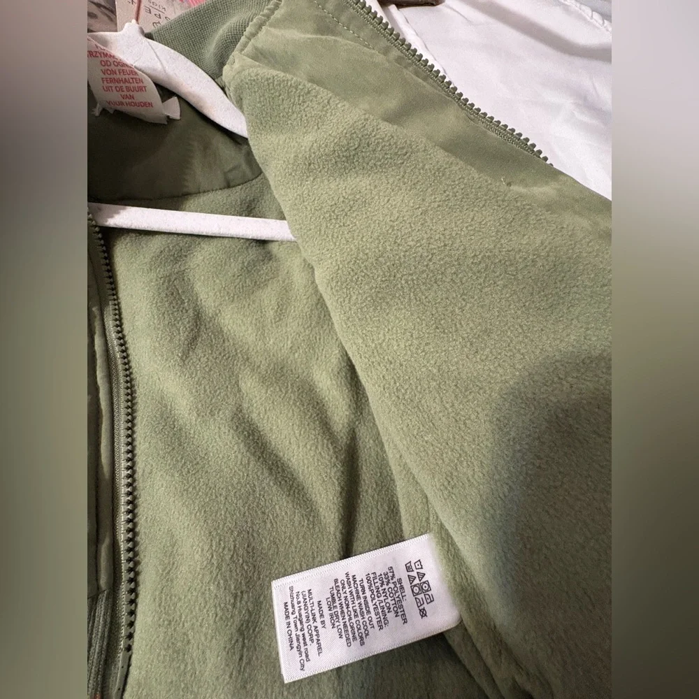 Aspen Kids Boys 18 Month‎ bomber jacket Olive green zip closure Lion patch NWT